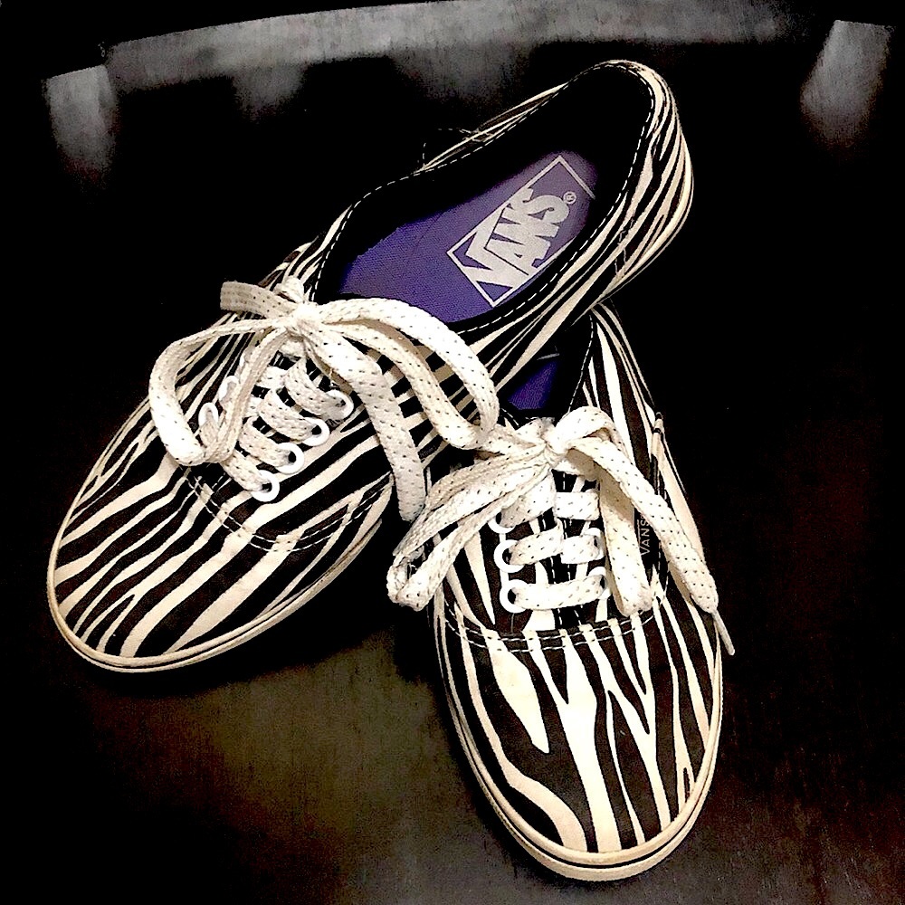 Zebra Van Tennis shoes 👟🦓
